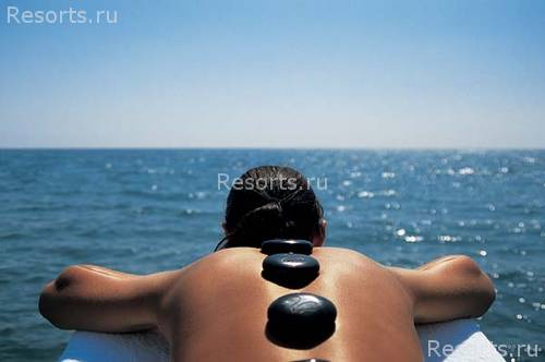 Amathus Beach Hotel 44